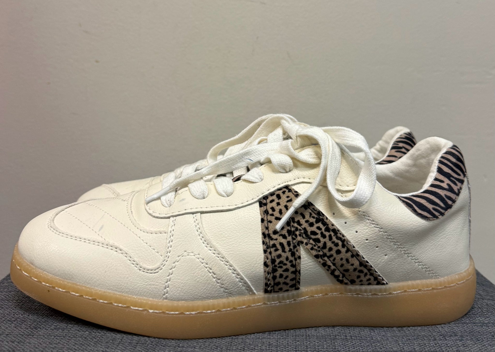 8.5 MIA White Sneakers