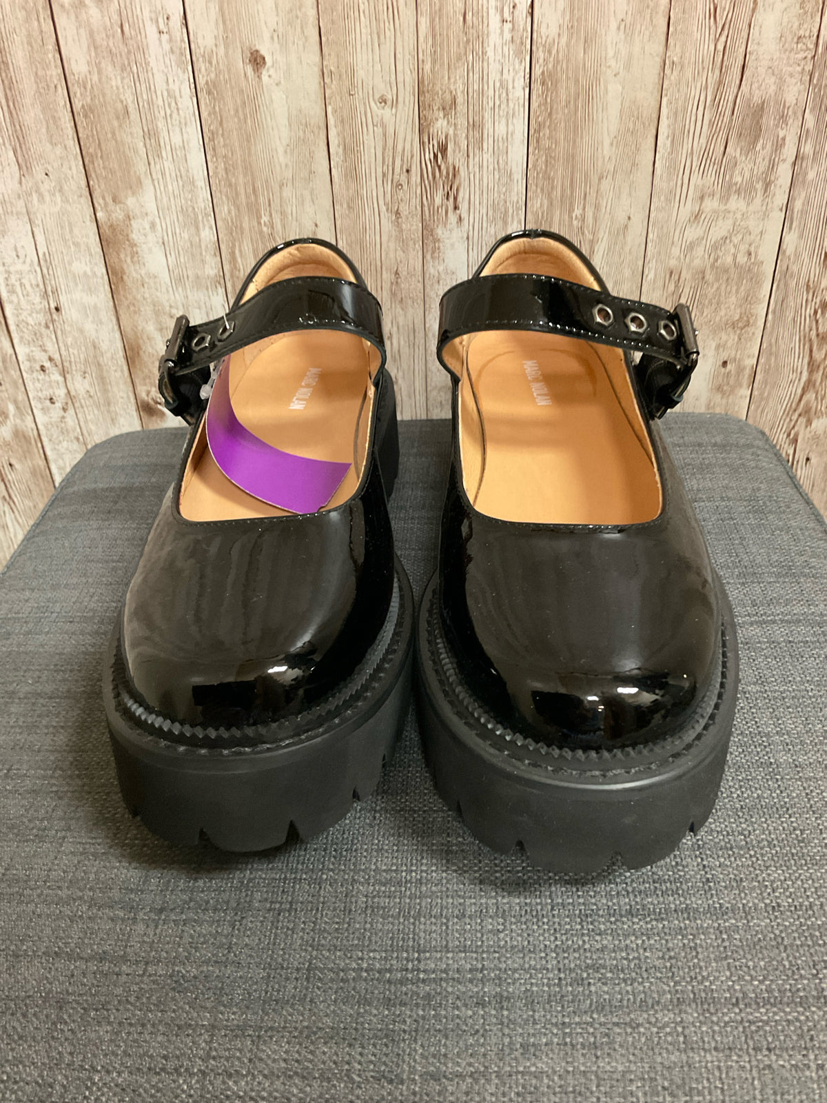 8 MARC NOLAN BLACK PATENT LEATER SHOES