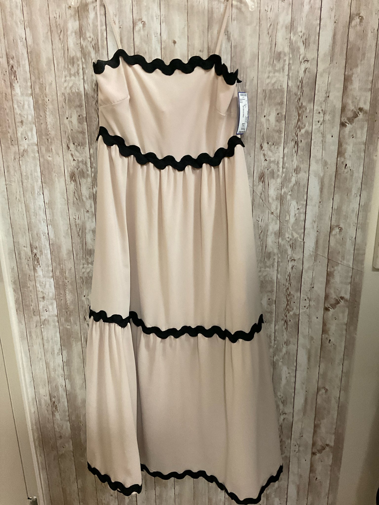 Size S ANNIEWEAR CREAM AND BLACK Dress