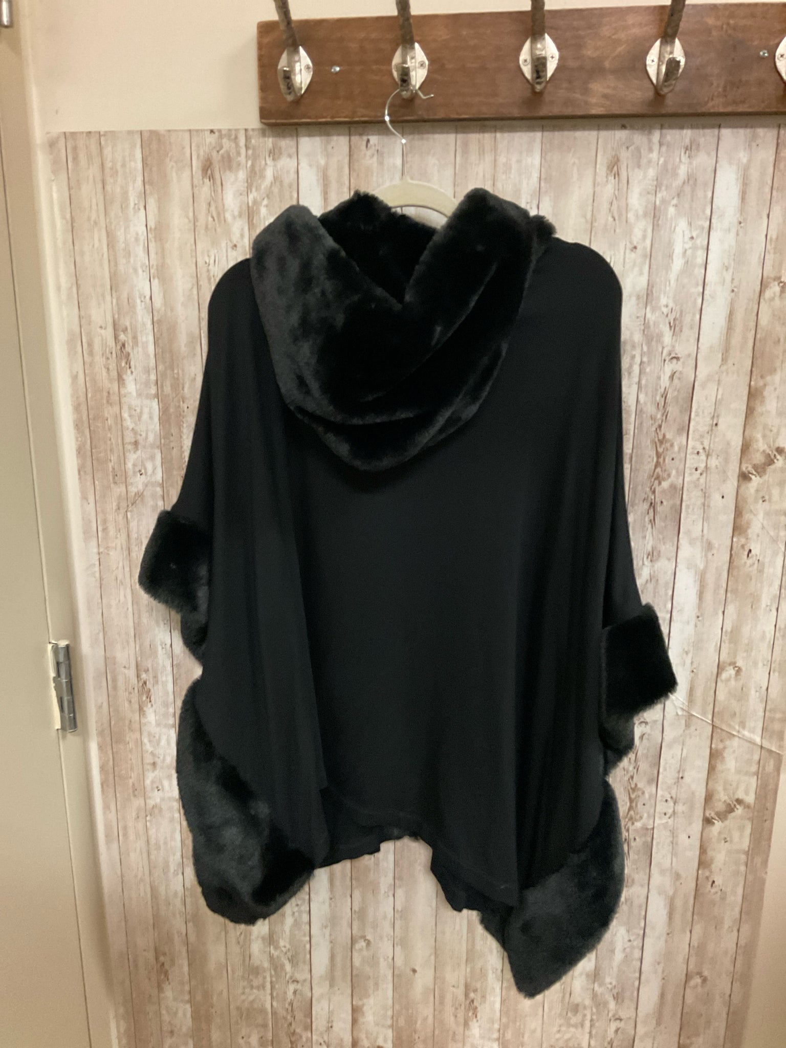 CHICO'S Size One Size Black CAPE