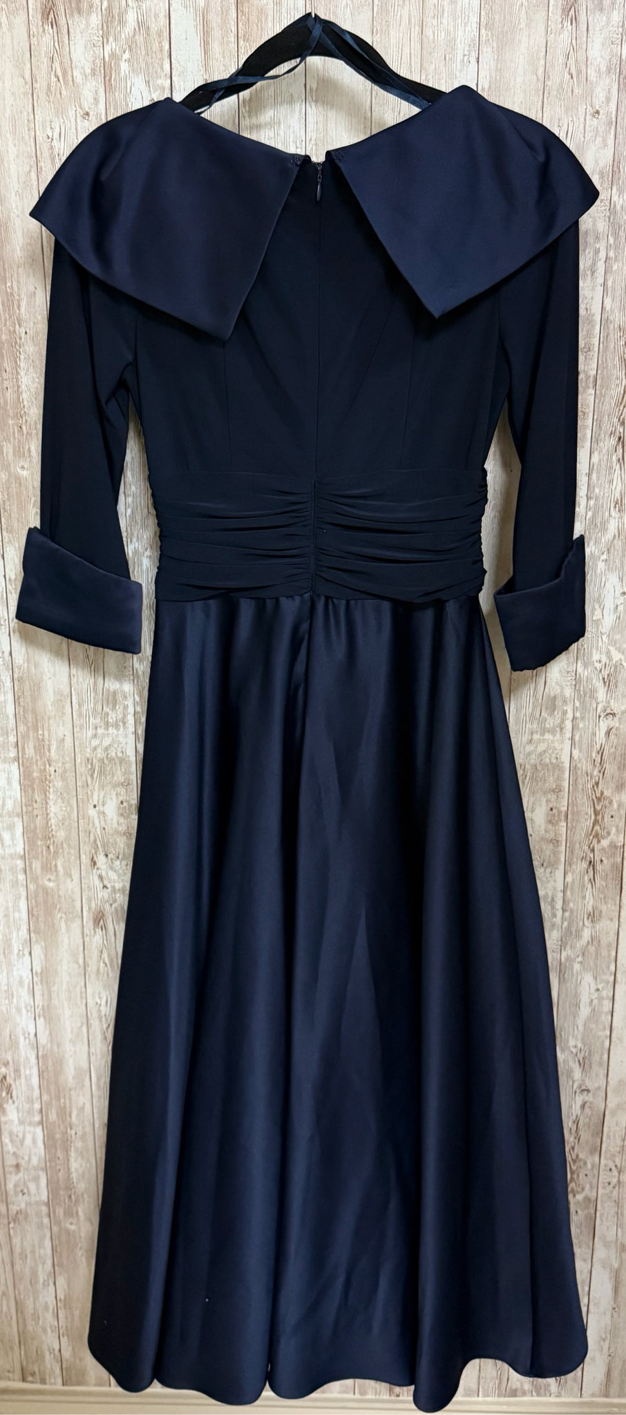 ELIZA J Size 8 Navy Dress