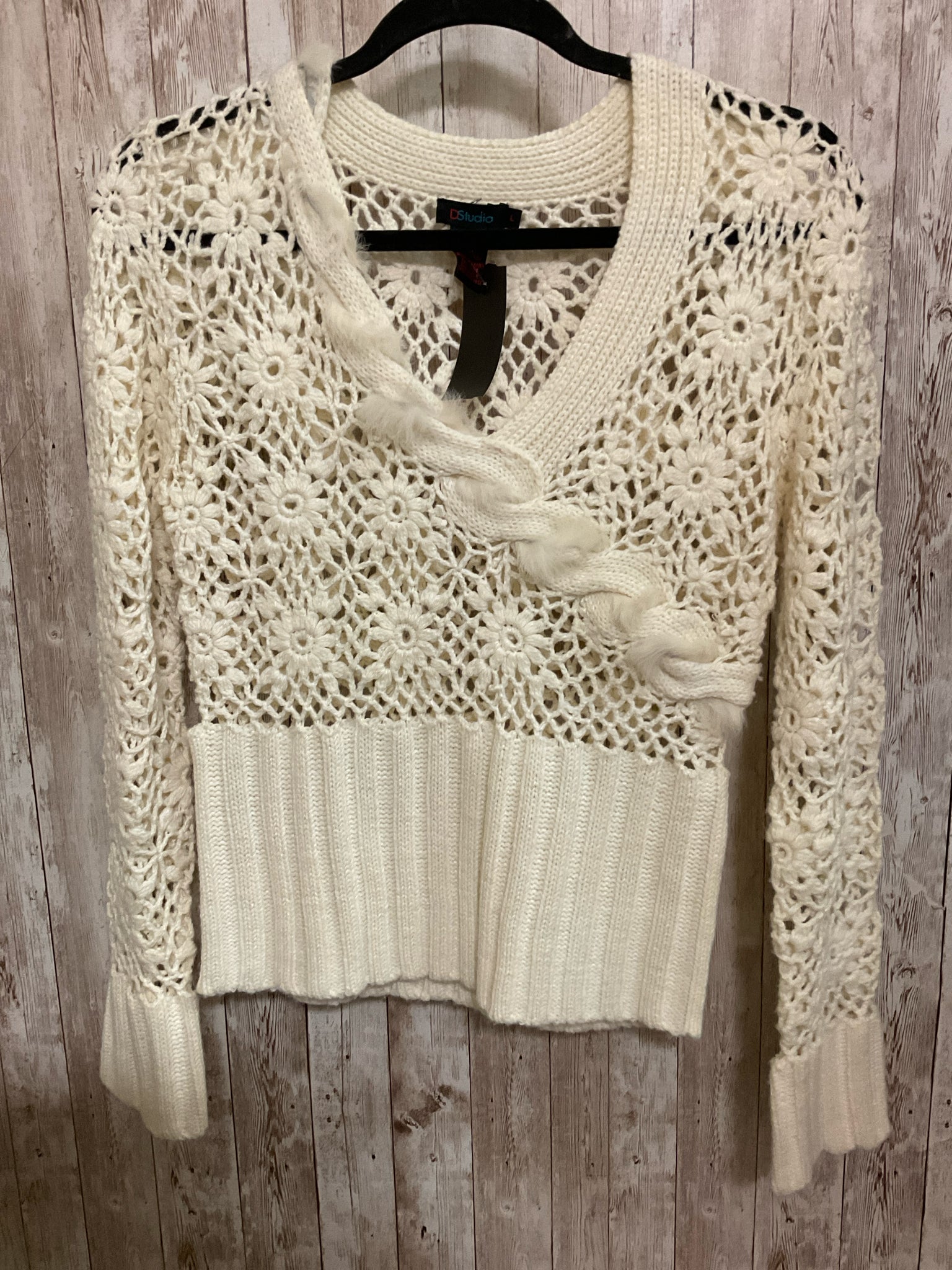 Size L DSTUDIO Cream Sweater