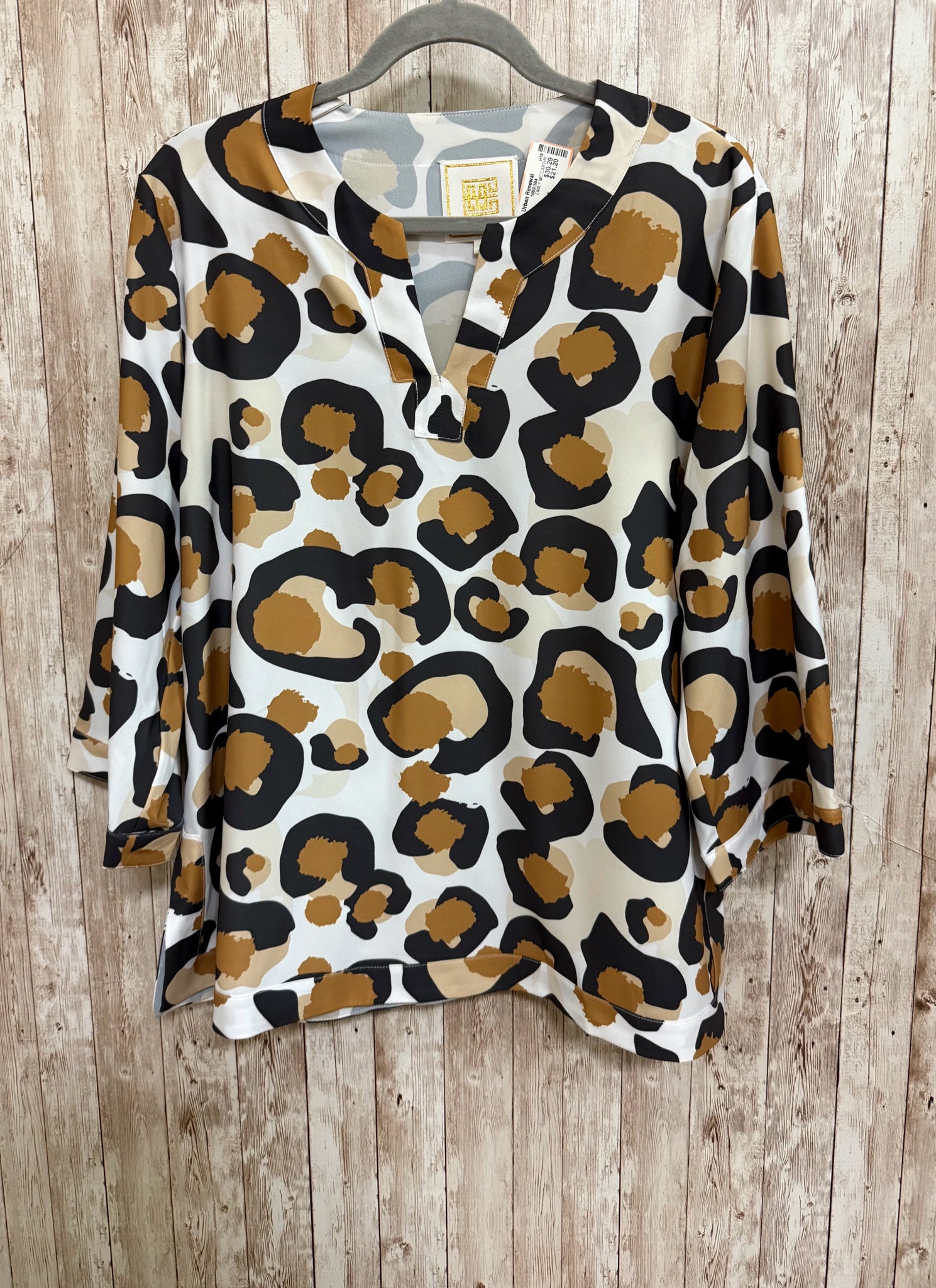 Size M EMILY MC CARTHY White Print Top