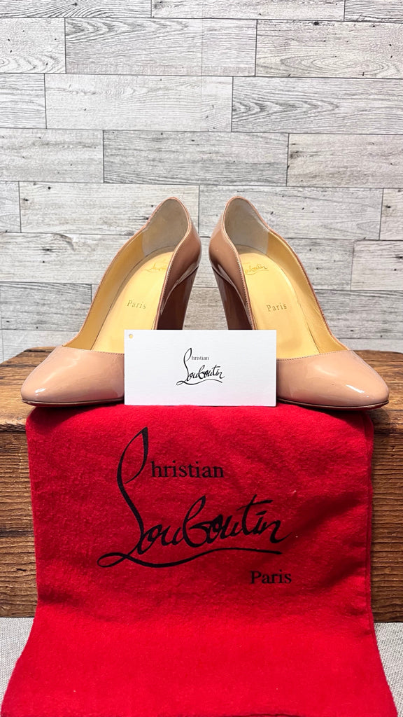 Christian Louboutin 8 NUDE SHOES