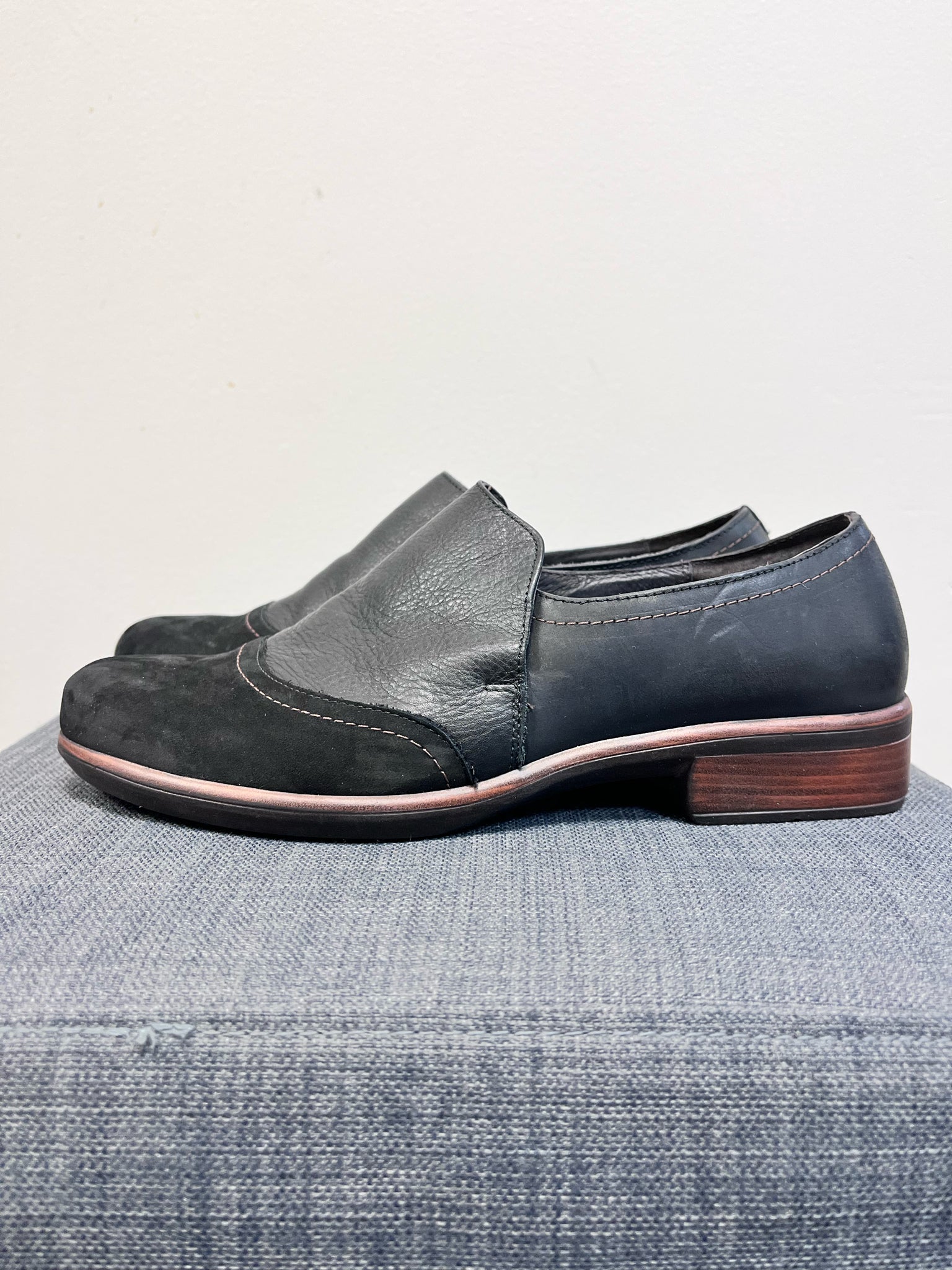 NAOT 8 Black SHOES