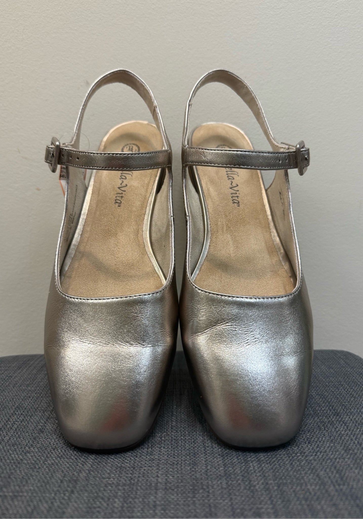 BELLA VITA 9.5 Gold SHOES