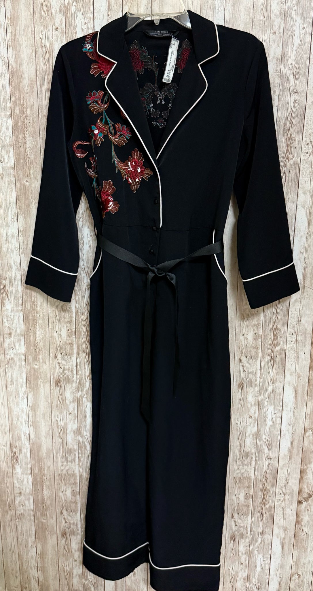 Size XS ZARA Black Print Jumper