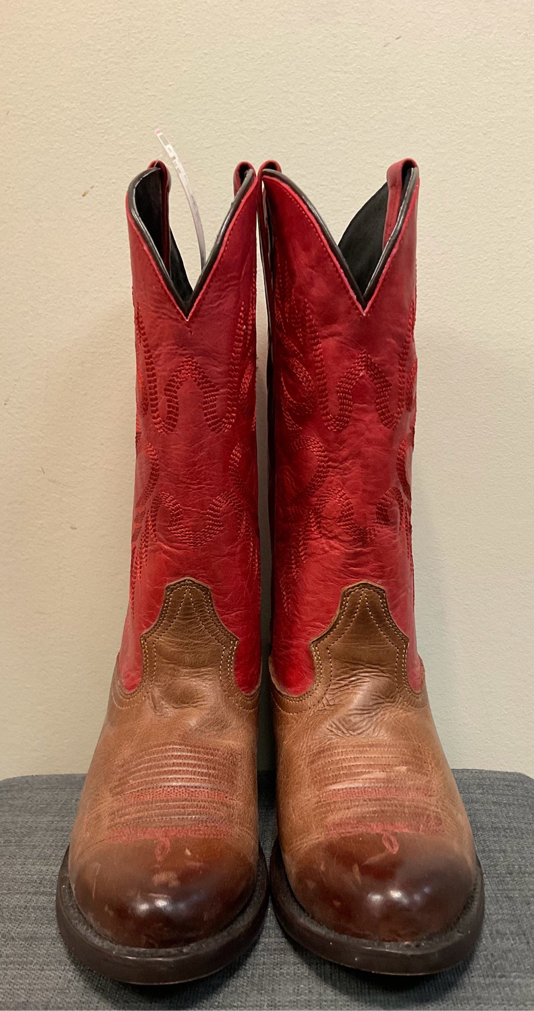 9.5 MASTERSON BOOT CO RED AND TAN Boots