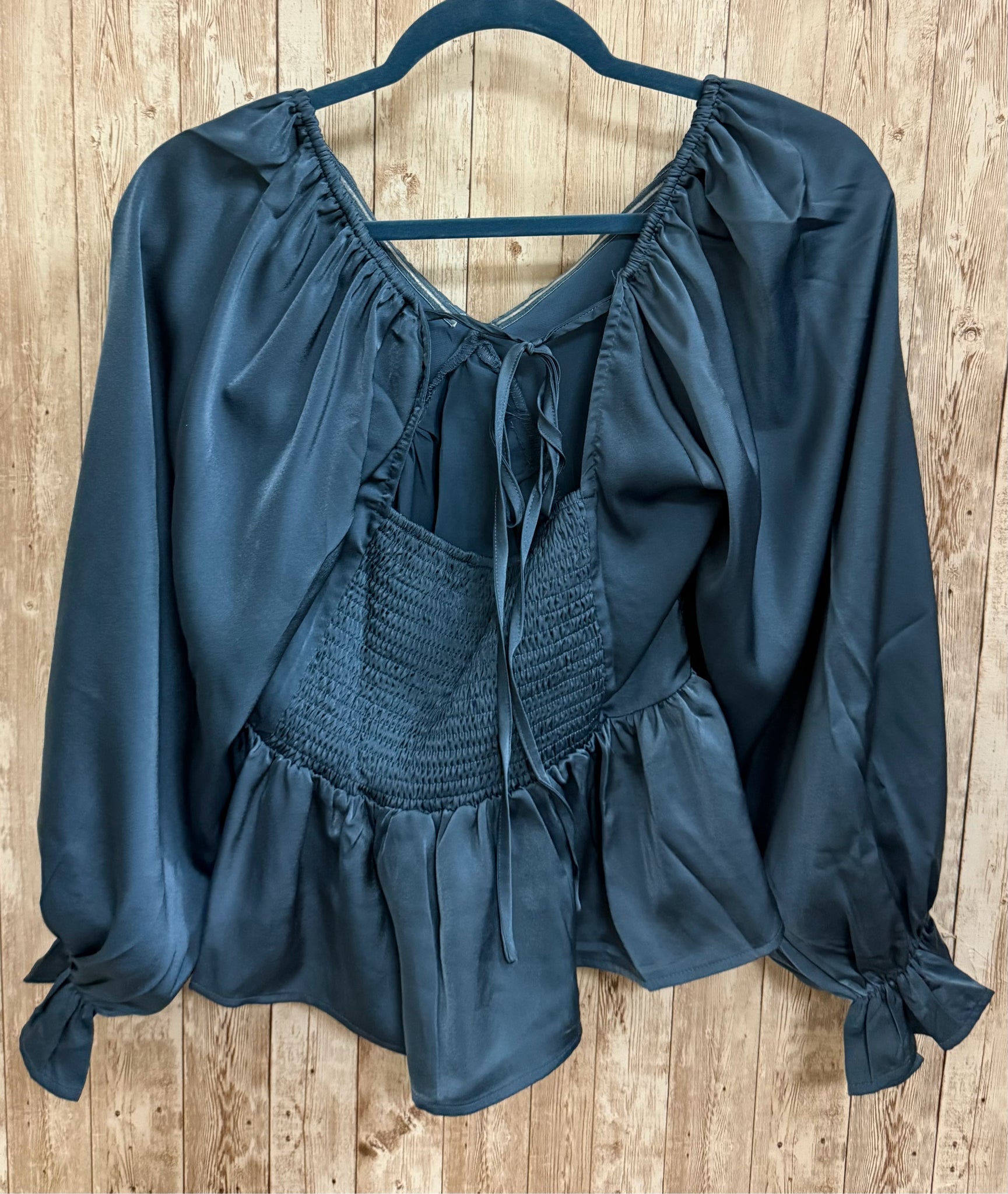 Size M STRUT & BOLT Blue Top