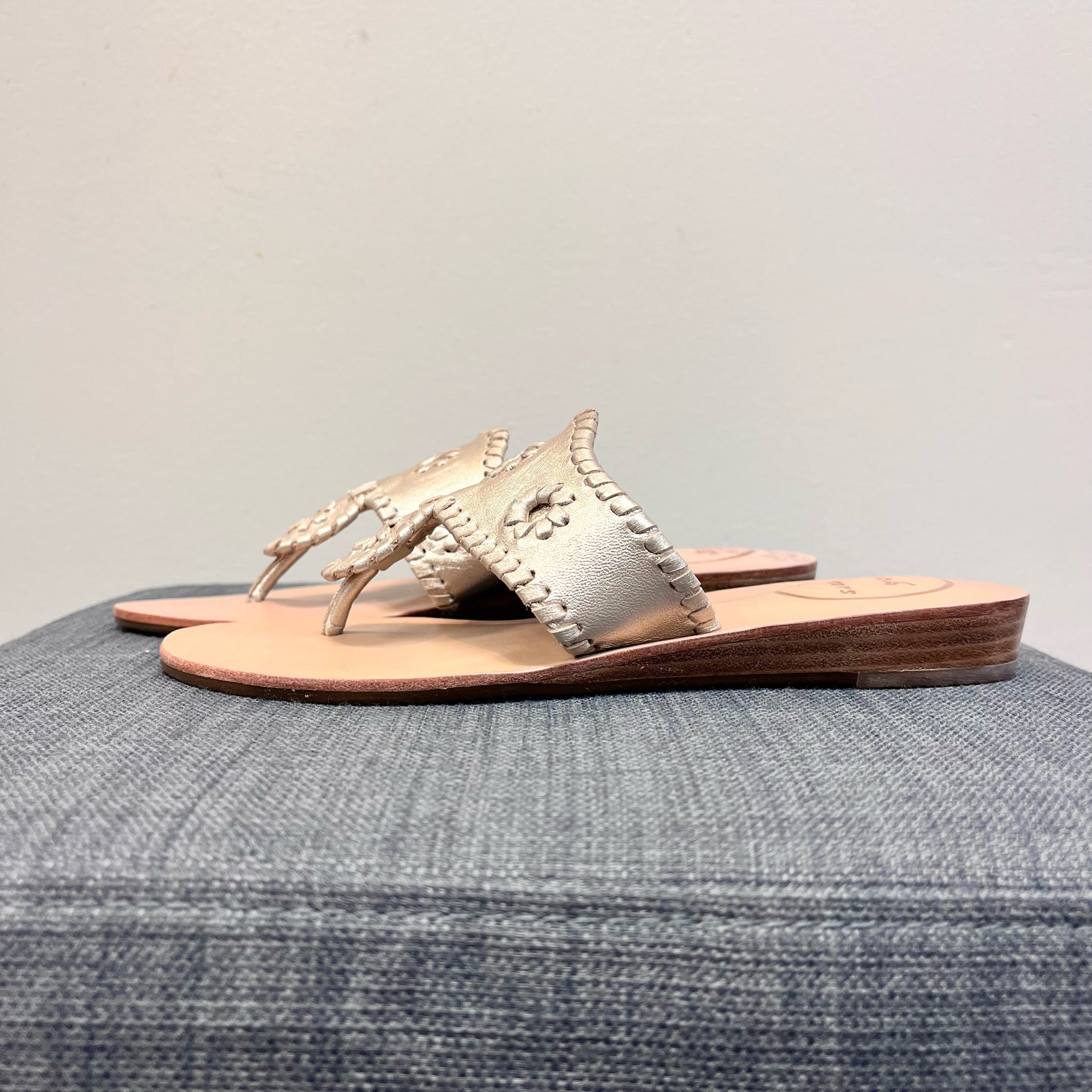 JACK ROGERS 6 Gold Sandals