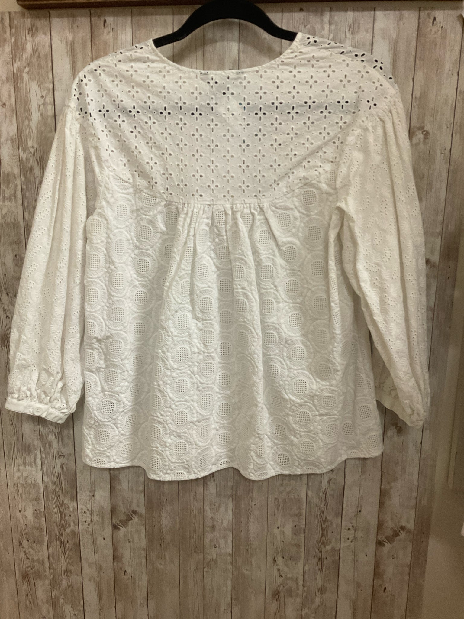 Size S BROOKS BROTHERS White Top