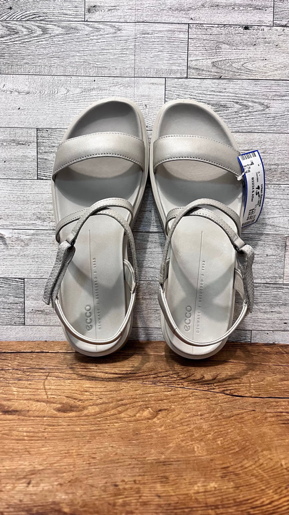 ECO 9.5 Gray Sandals