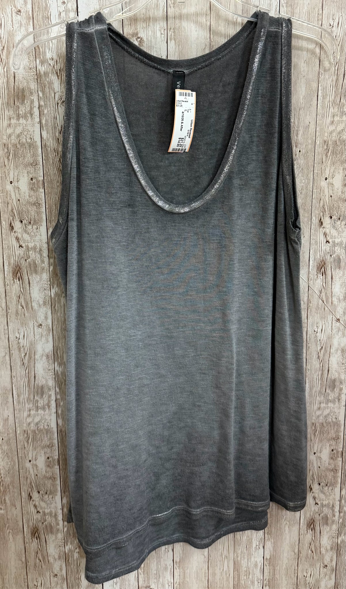 Size L VENTI 6 Gray Top