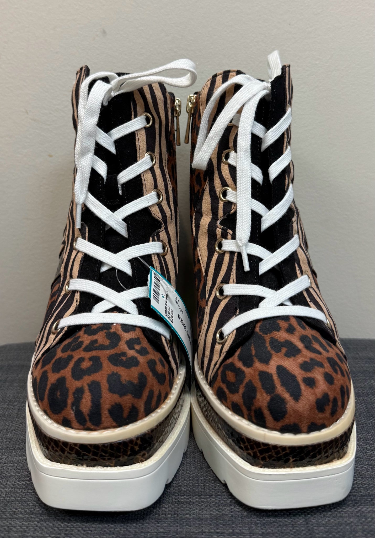 7 BELLA VITA Brown Wedges