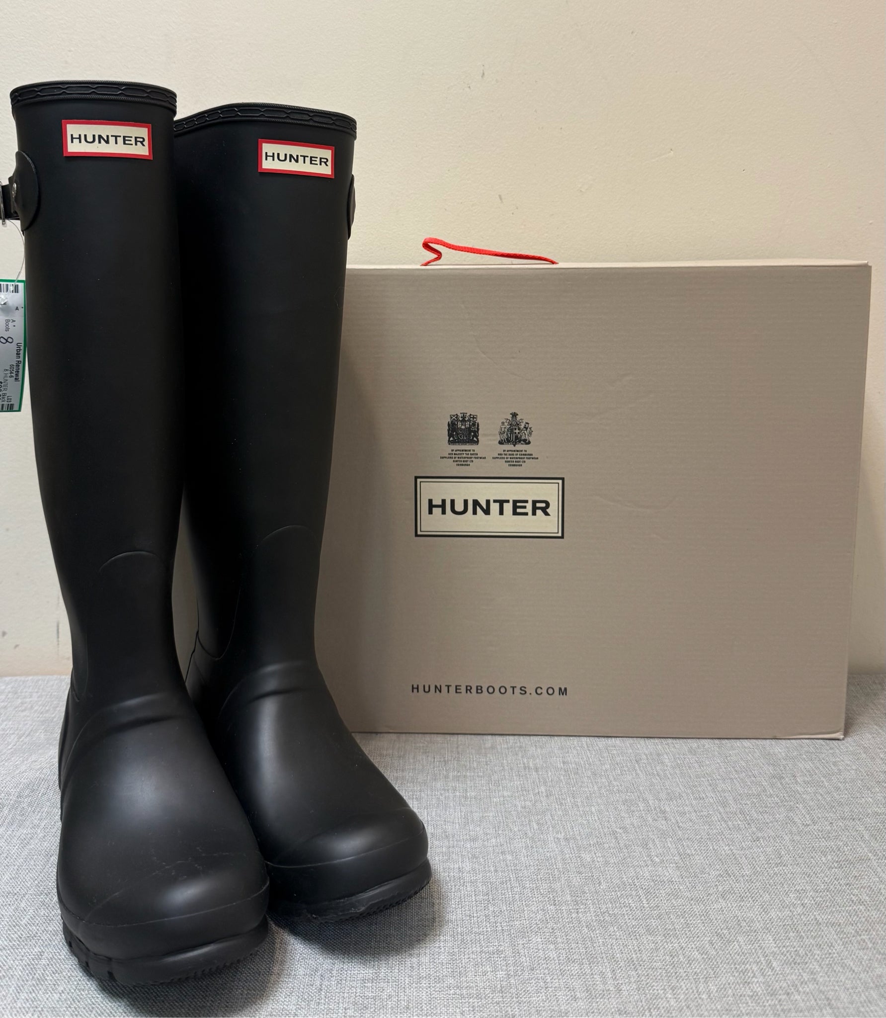 8 HUNTER Black Boots