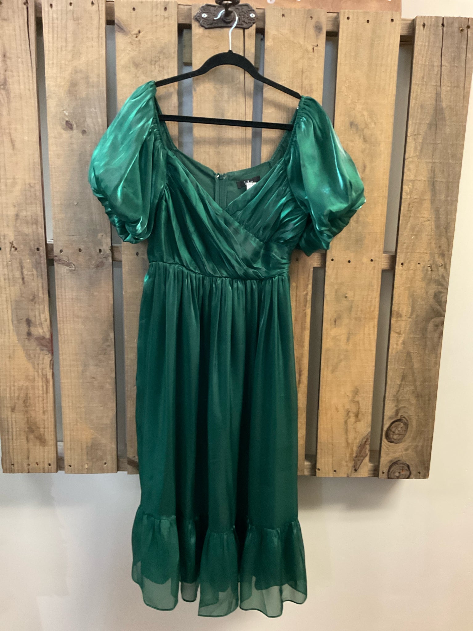 LULUS Green Size M Dress