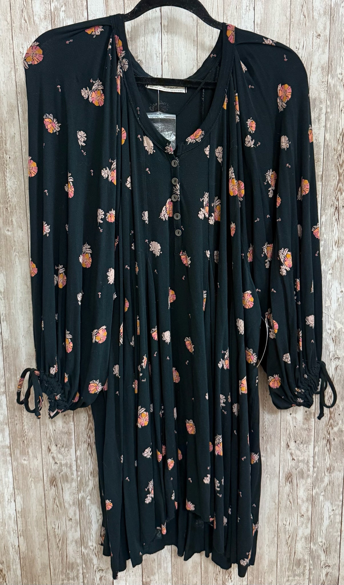 Size XL WE THE FREE BLACK FLORAL Dress