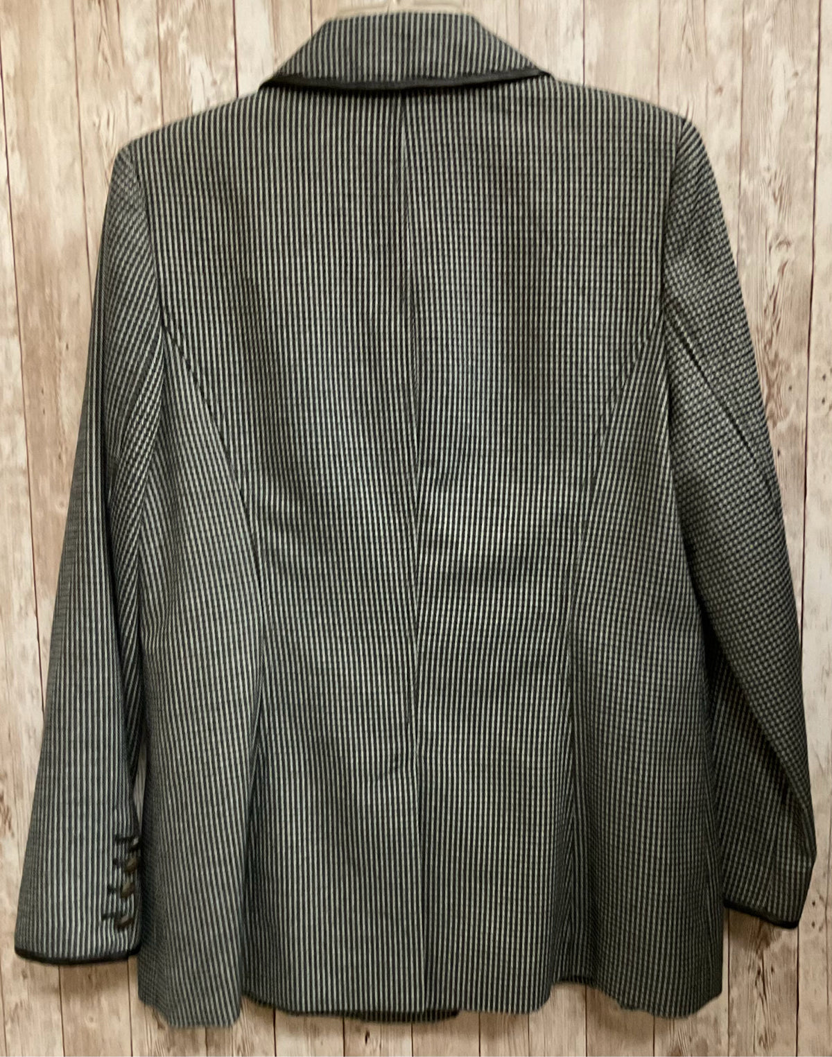Size XL SAM EDELMAN BLACK AND GRAY Blazer