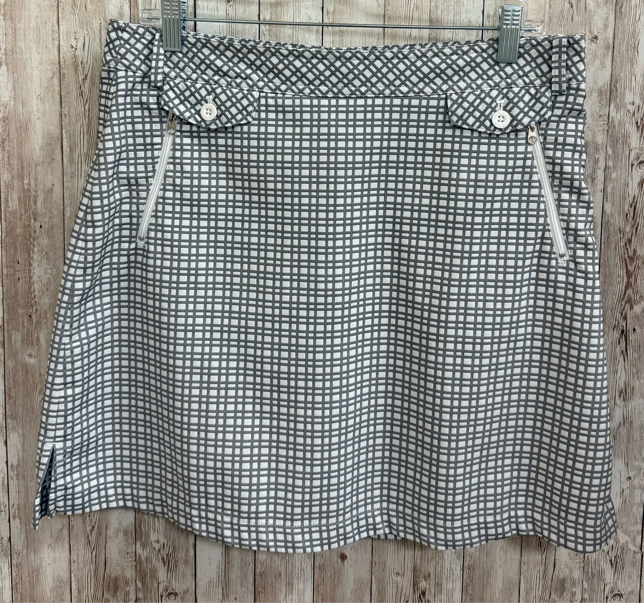 Size 8 NIVO WHITE AND GREY PRINT skort