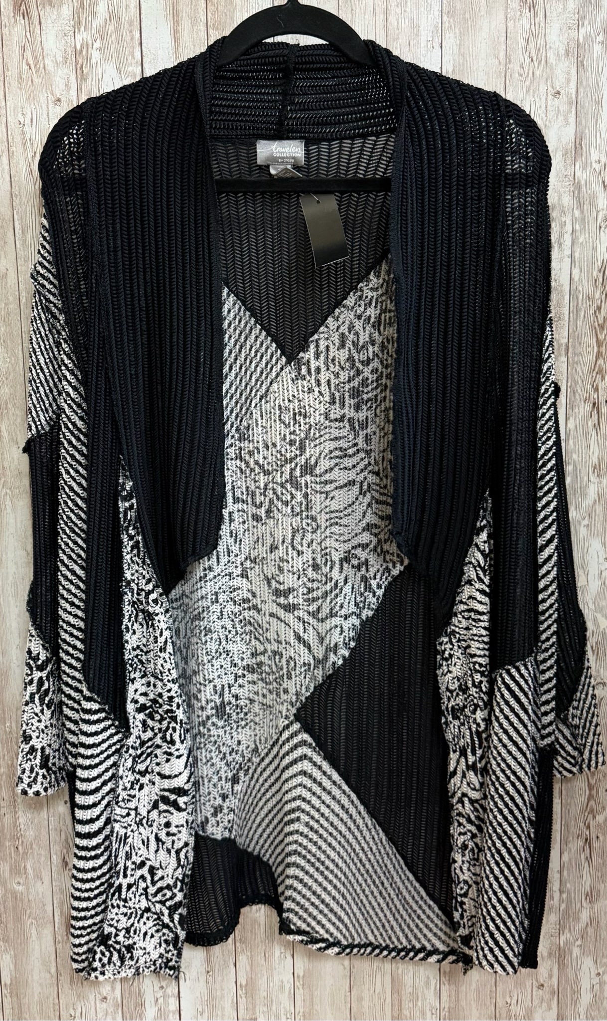 Size L CHICO'S BLACK AND WHITE Cardigan