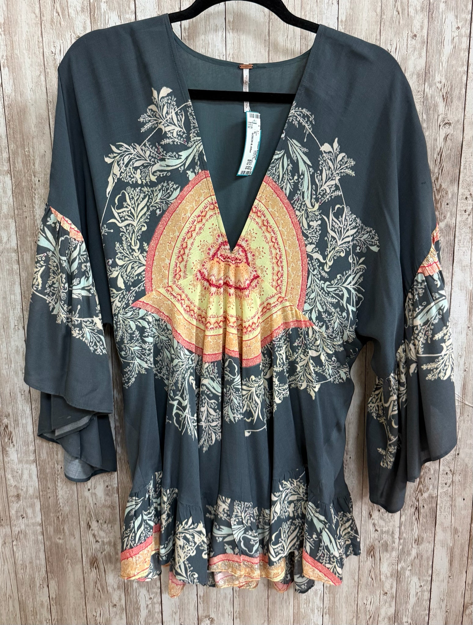 FREE PEOPLE grey print Women Size S Tunic