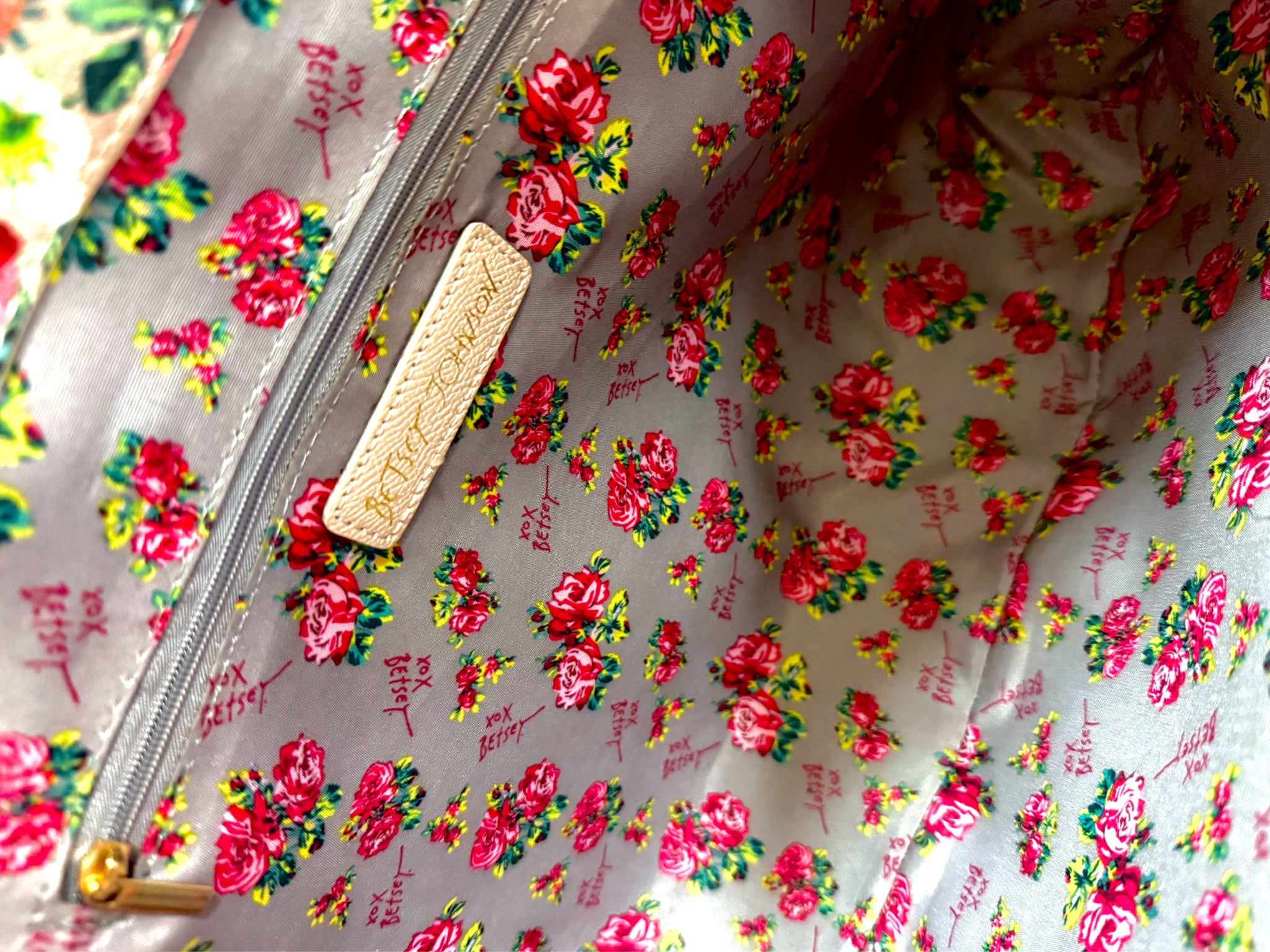 BETSEY JOHNSON Tote