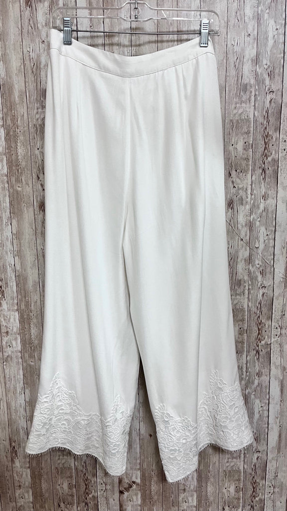 Size 10 KARL LAGERFELD White Pants