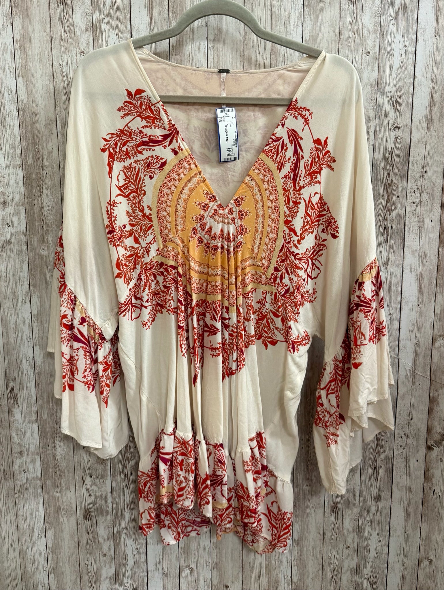 FREE PEOPLE CREAM AND RED PRINT Women Size L Tunic