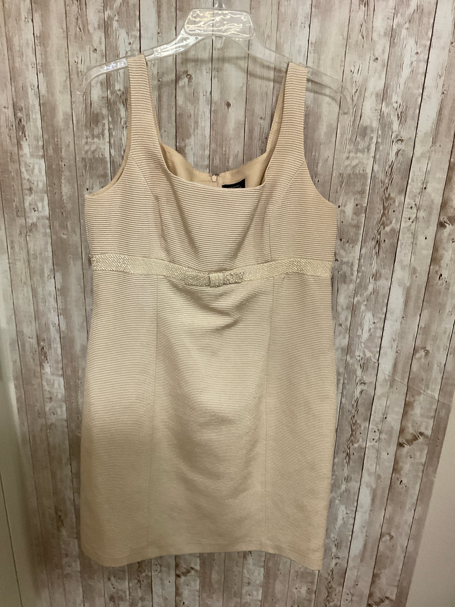 TAHARI Size 12 Gold 2 PC Dress