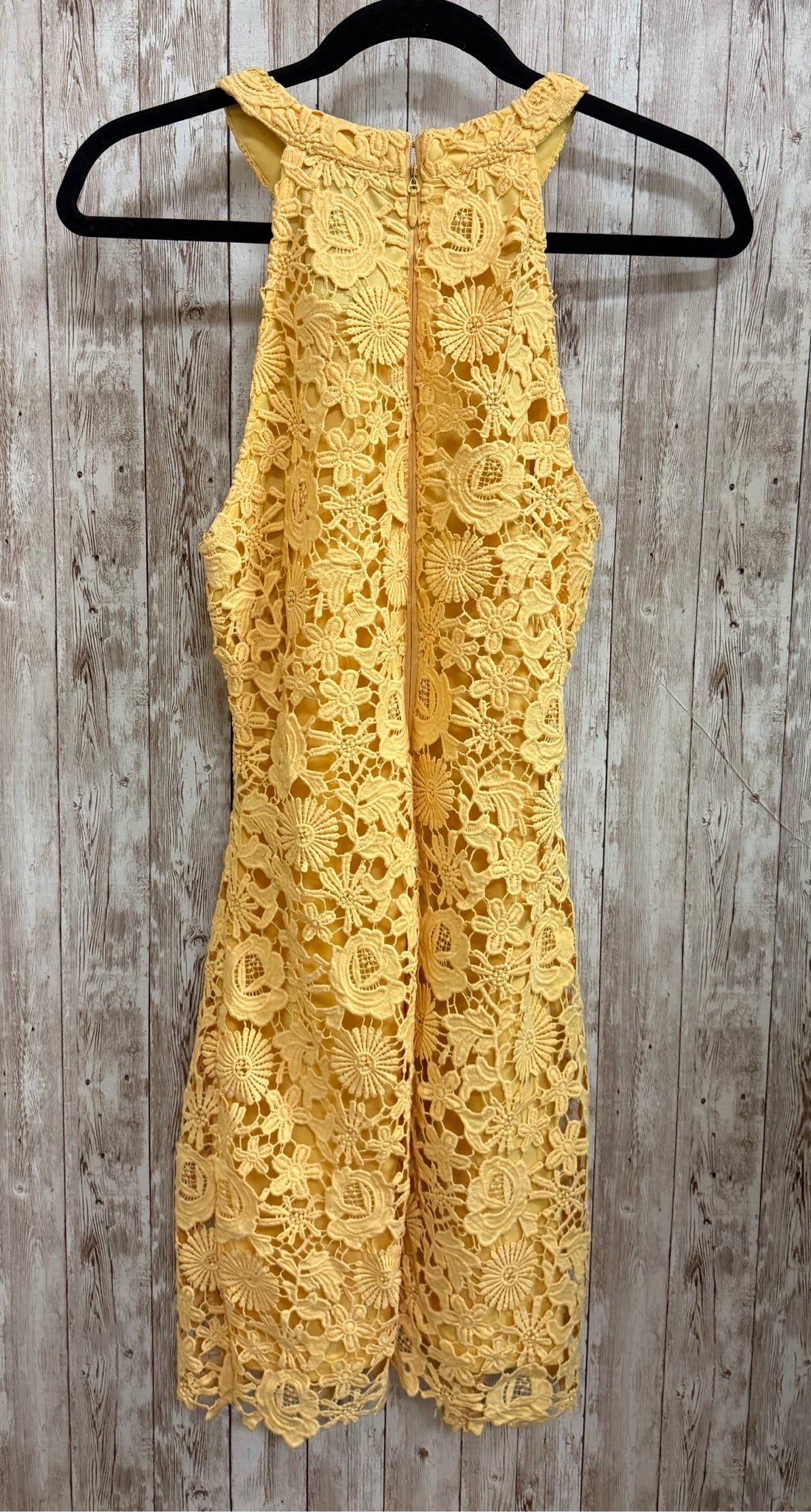 Size M LULUS Yellow Dress