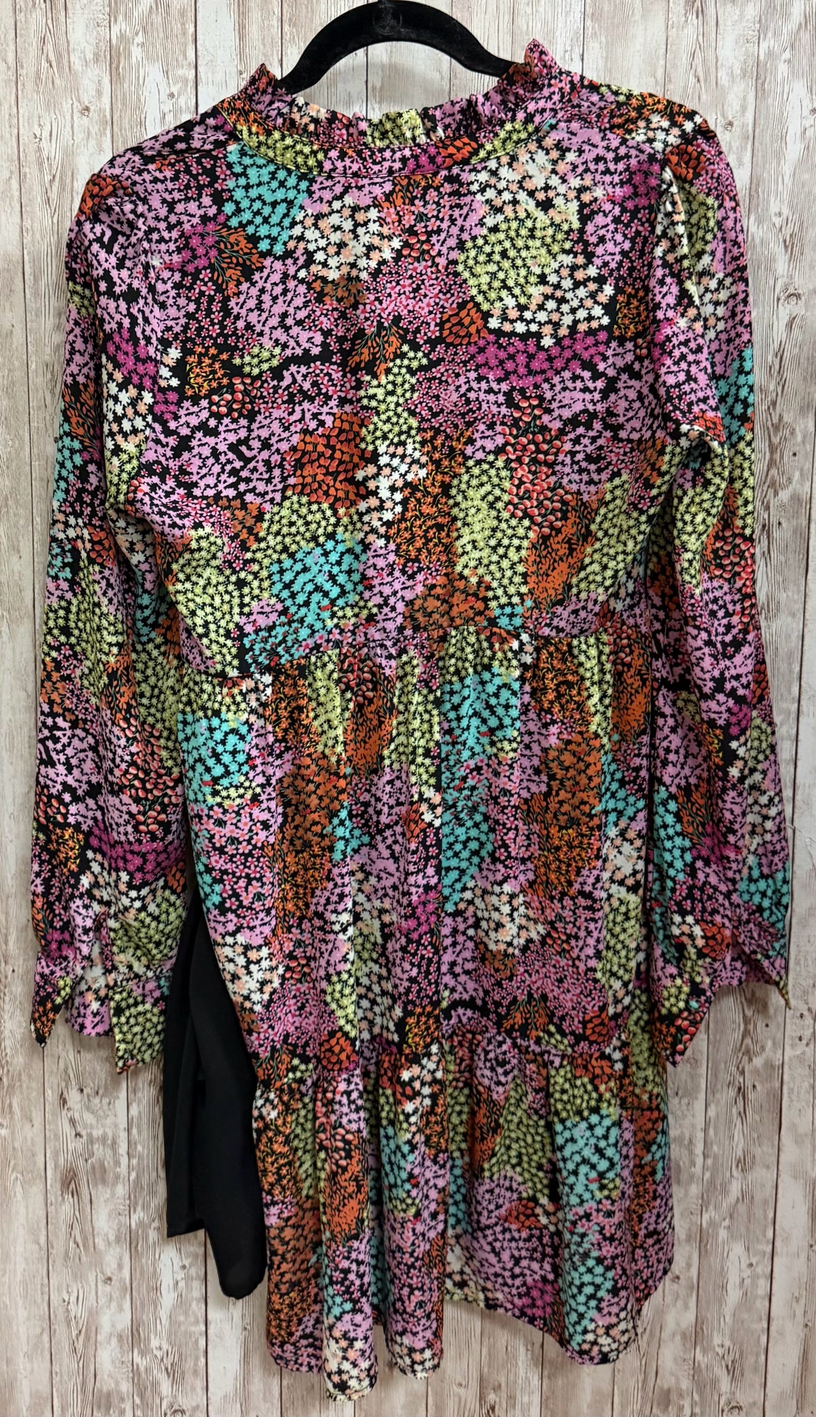 Size S KARLIE VIOLET AND PINK FLORAL Dress