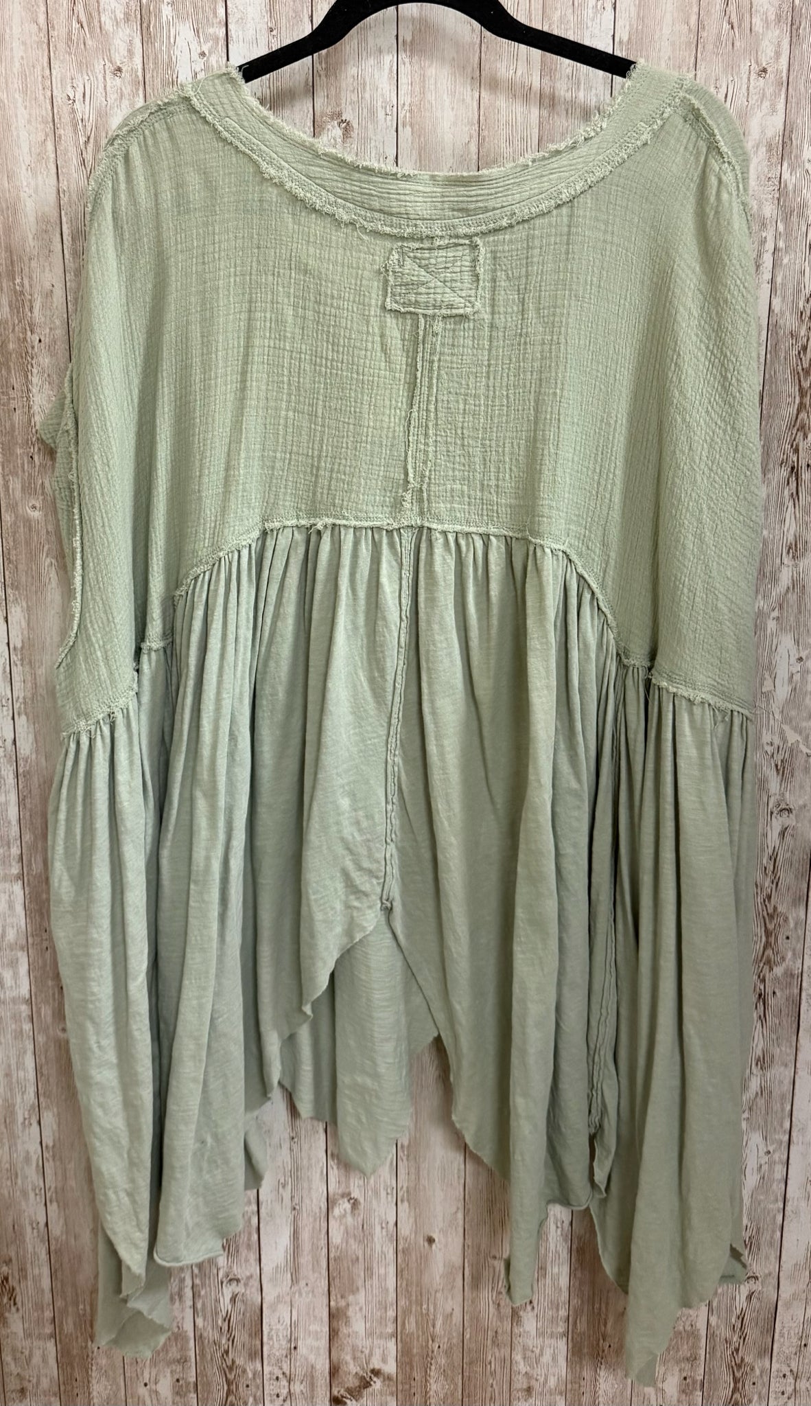 Size XL WE THE FREE SAGE Top