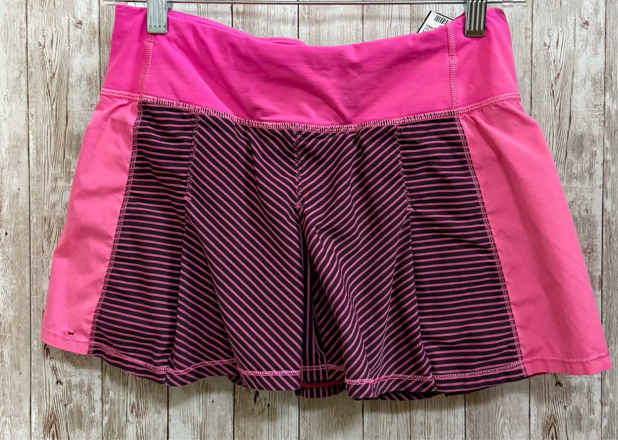 Size 4 LULULEMON Pink Print skort