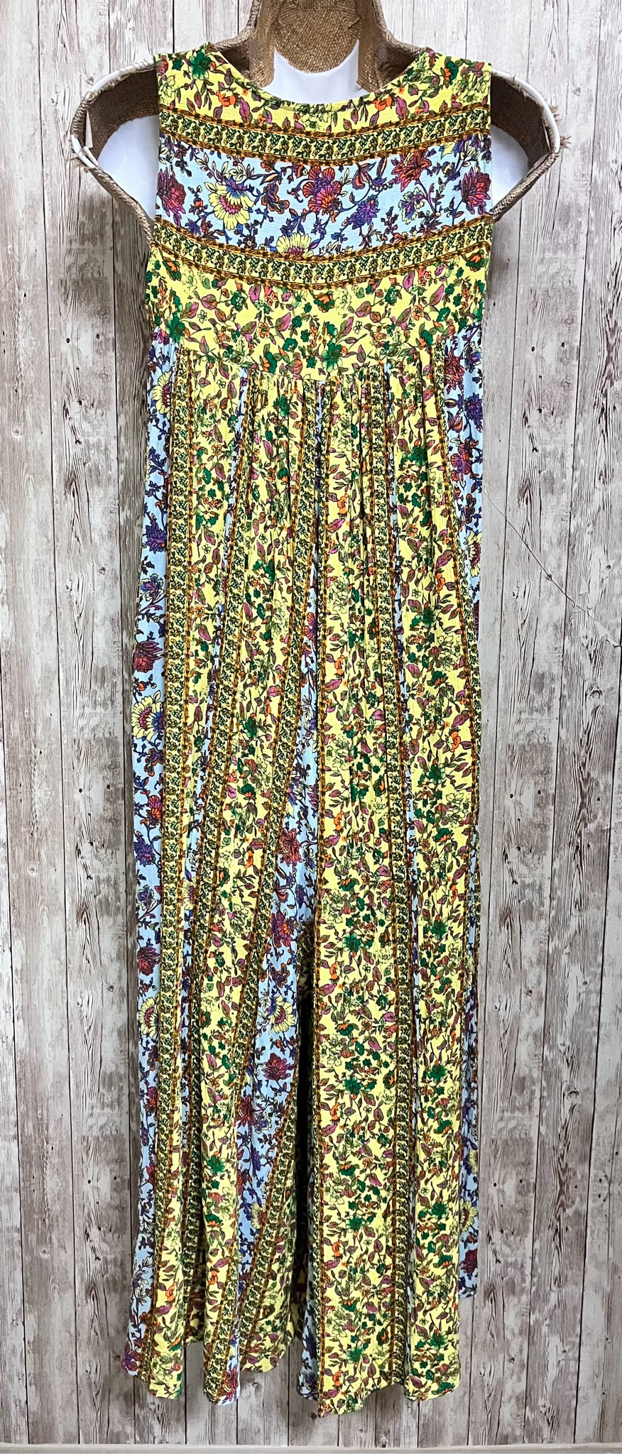 EASEL Size M YELLOW FLORAL Romper