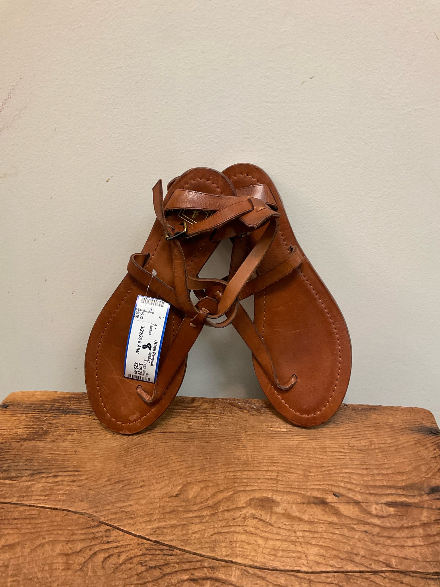 FRYE 8 Brown Sandals