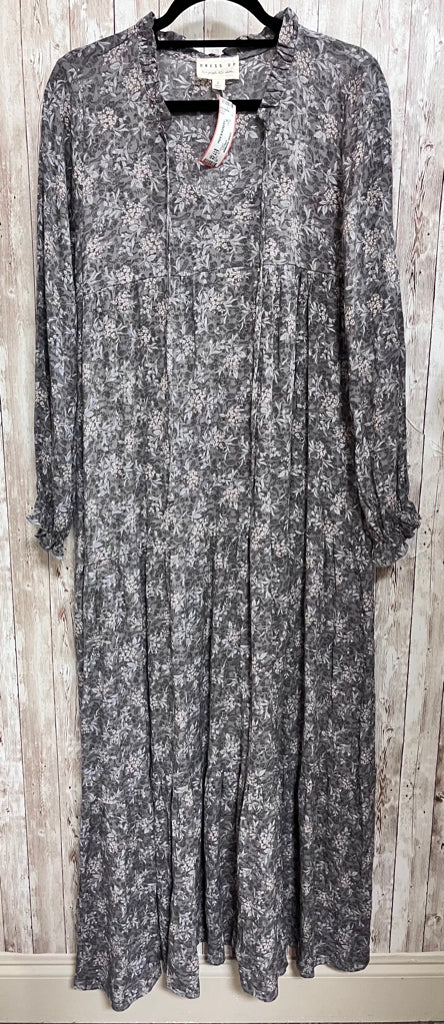 DRESS UP Size S GREY FLORAL Dress