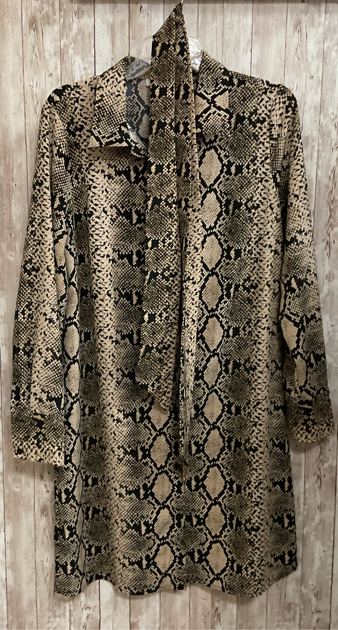 Size M WD NY SNAKE Dress
