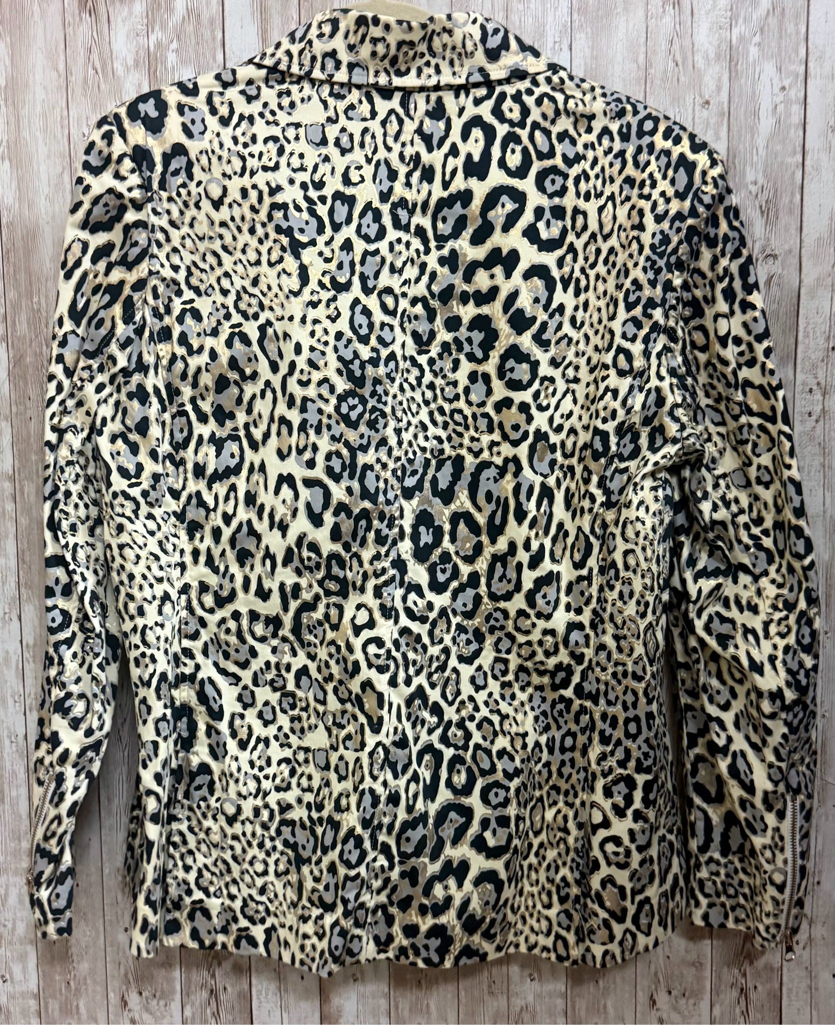 Size XL BEREK CREAM AND BLACK LEOPARD Jacket