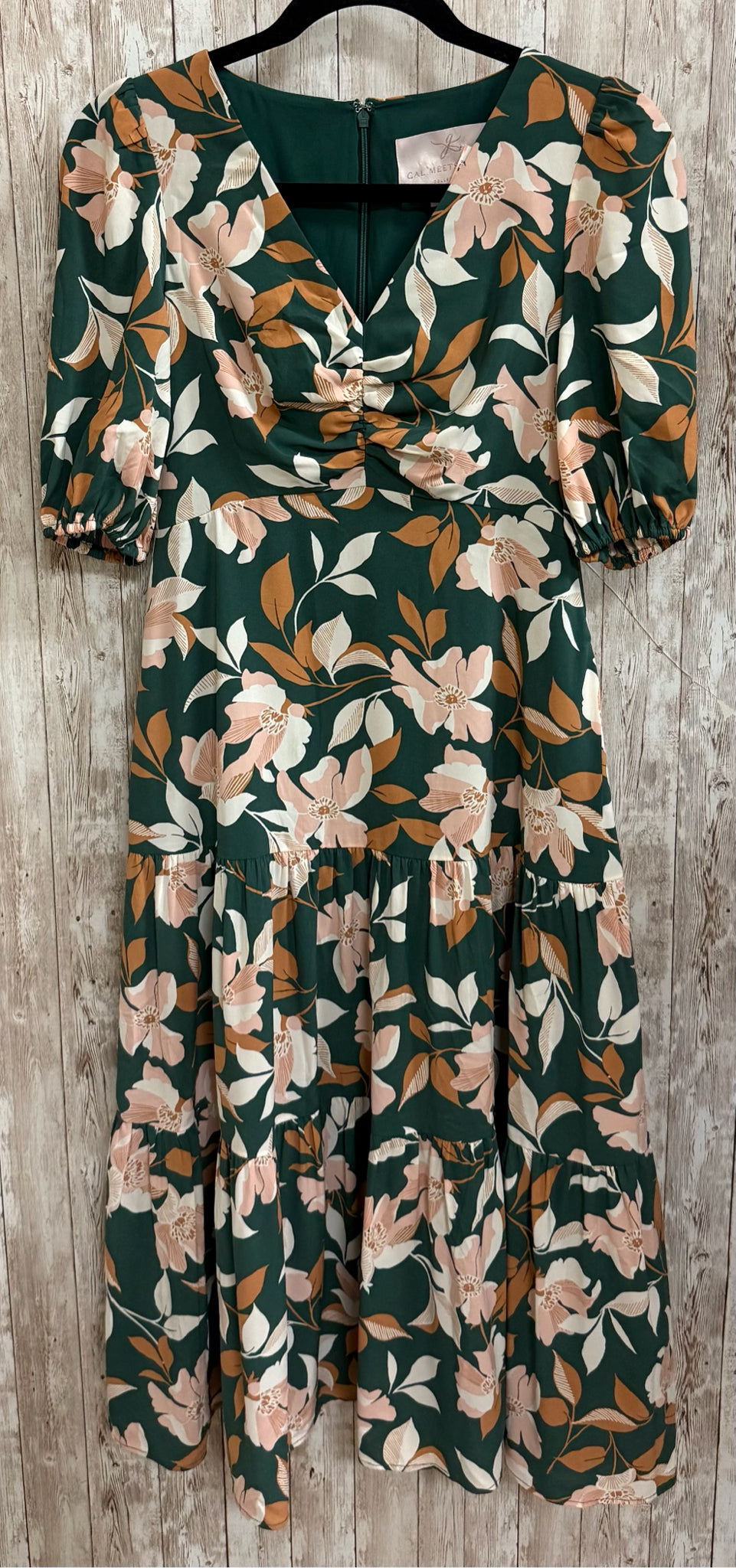 Size 0 GAL MEETS GLAM GREEN AND GOLD Dress