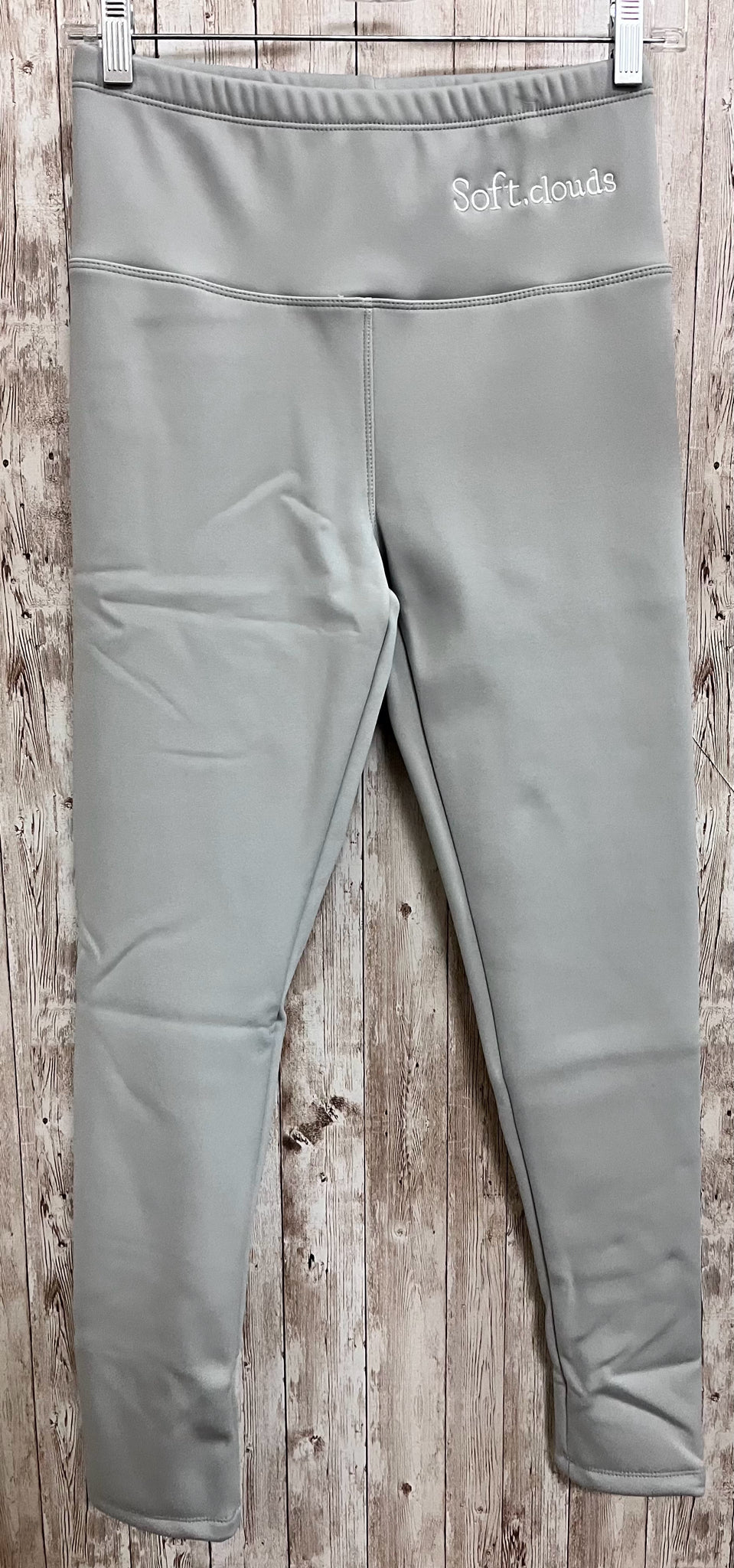 SOFT.CLOUDS Size M Gray Leggings