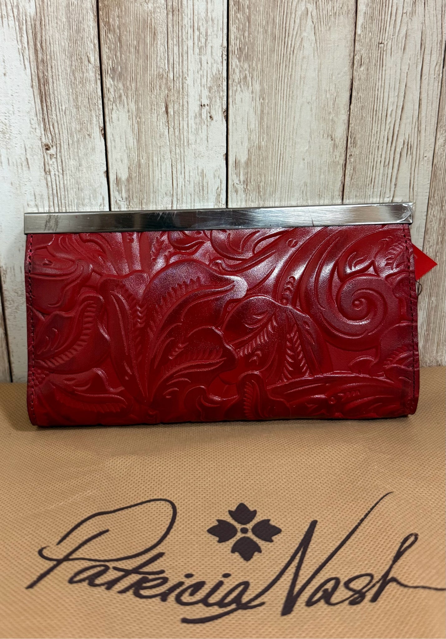 PATRICIA NASH Wallet