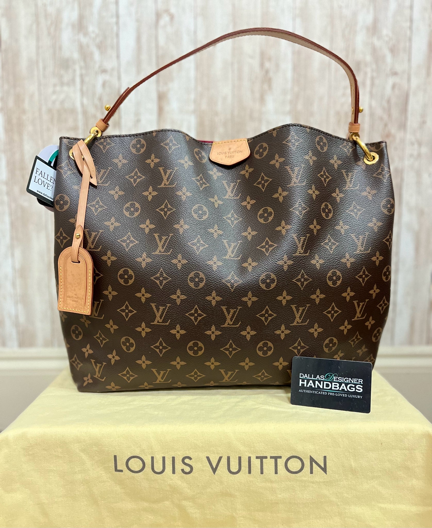 LOUIS VUITTON Purse