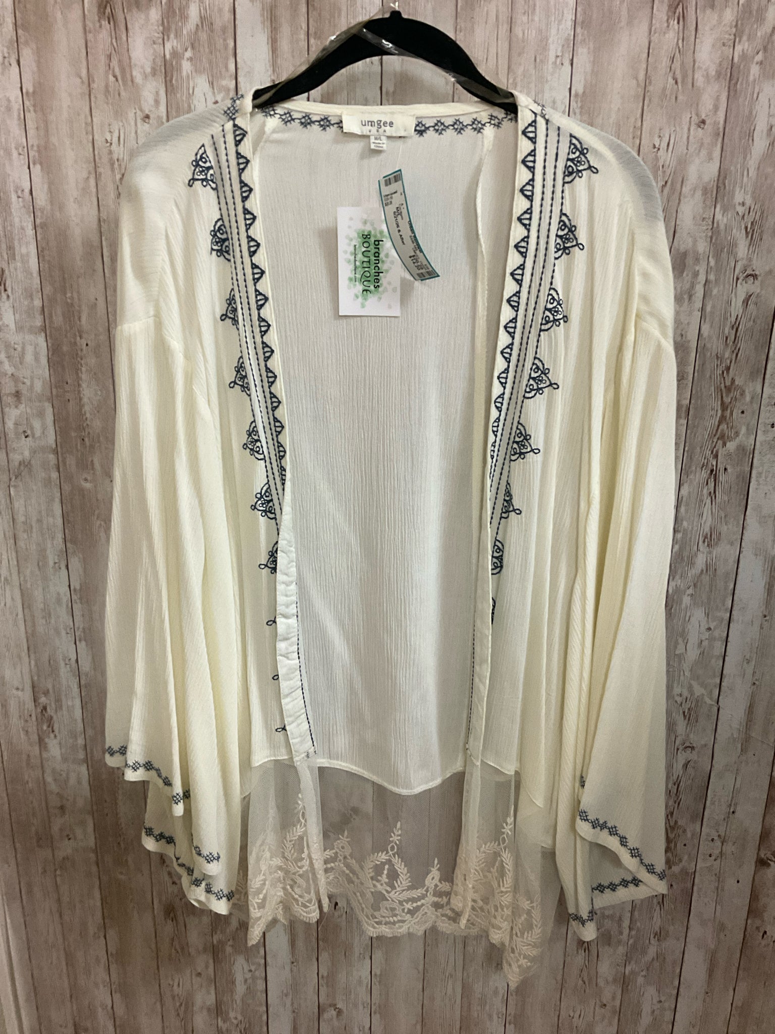 Size M/L UMGEE Cream Cardigan