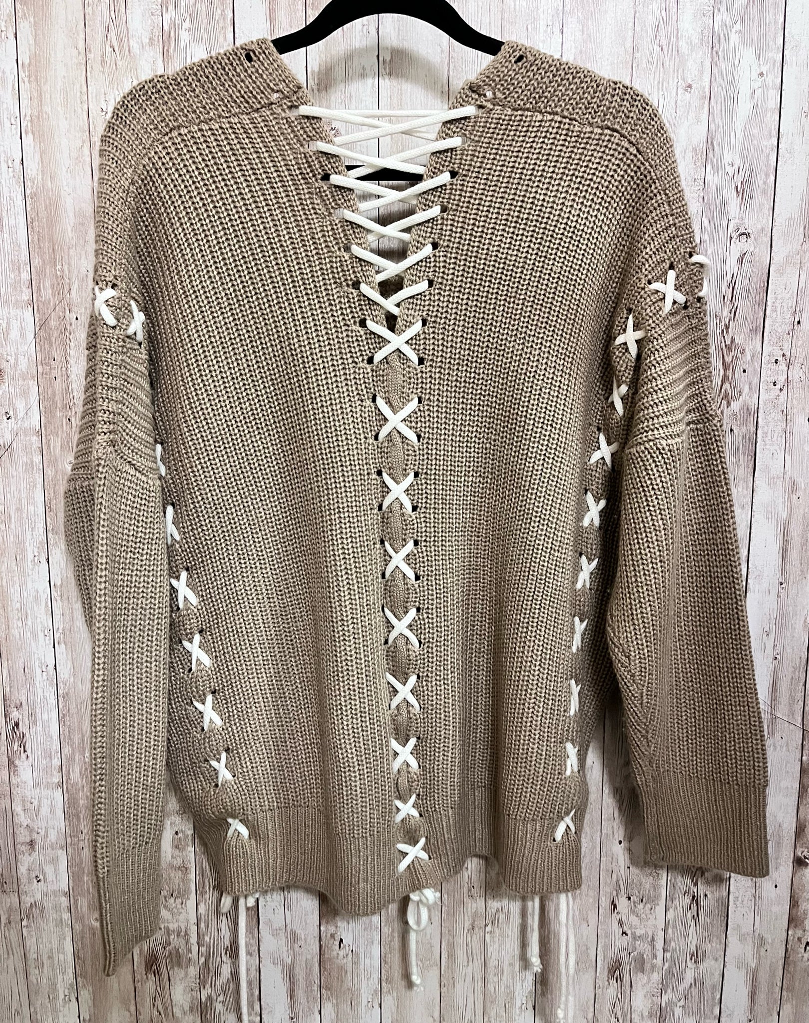 ANDRE Size S Taupe Sweater