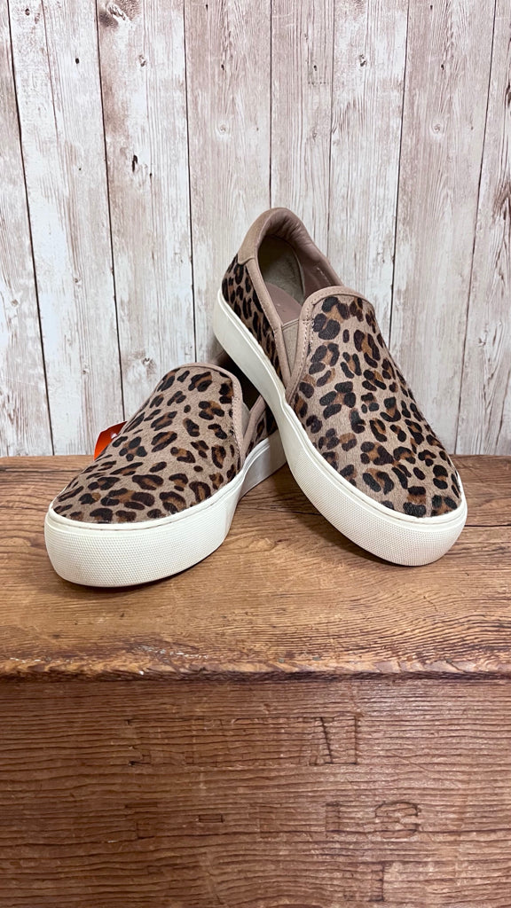 7 UGG Animal Print SHOES