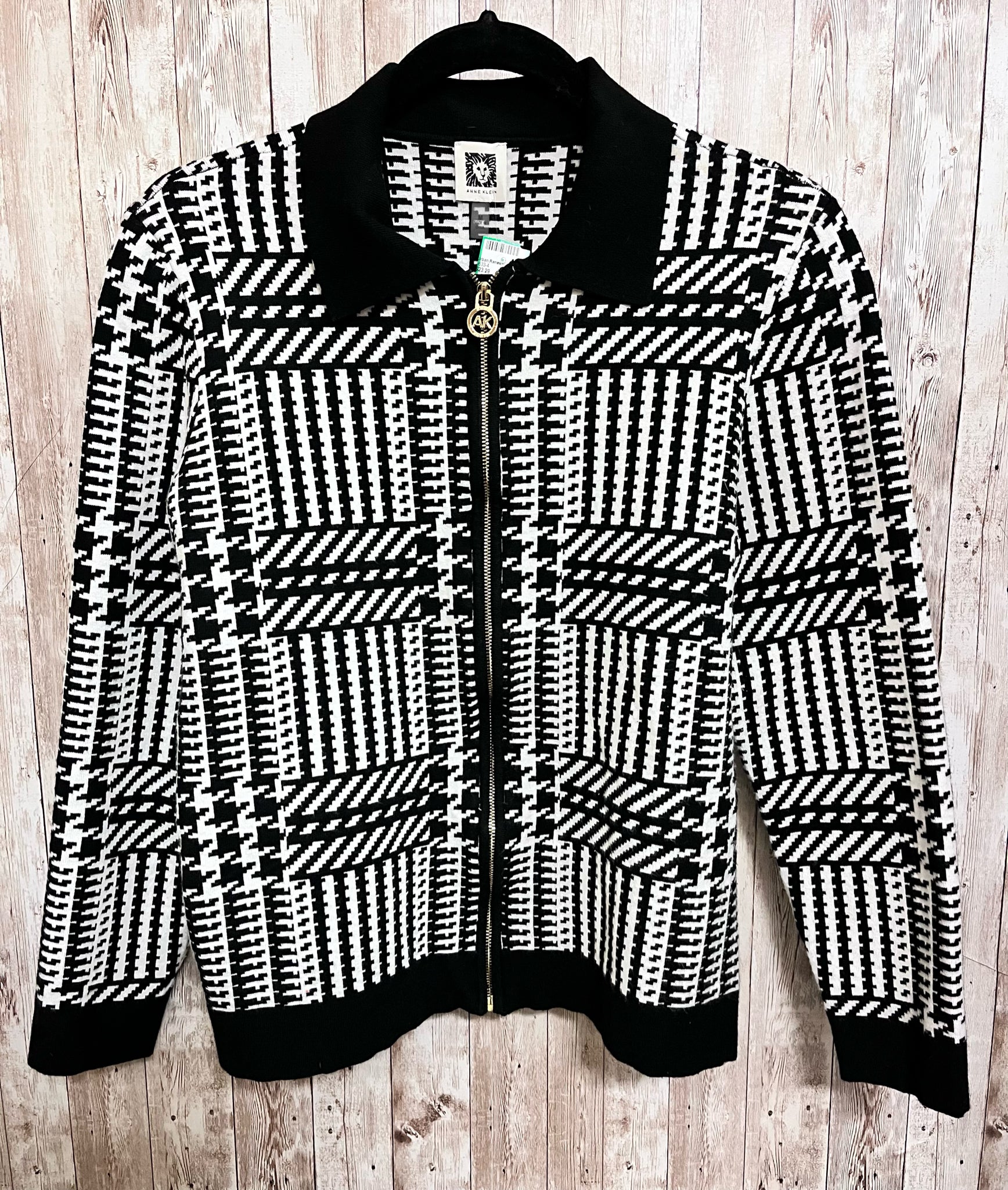 Size M ANNE KLEIN BLACK AND WHITE Jacket