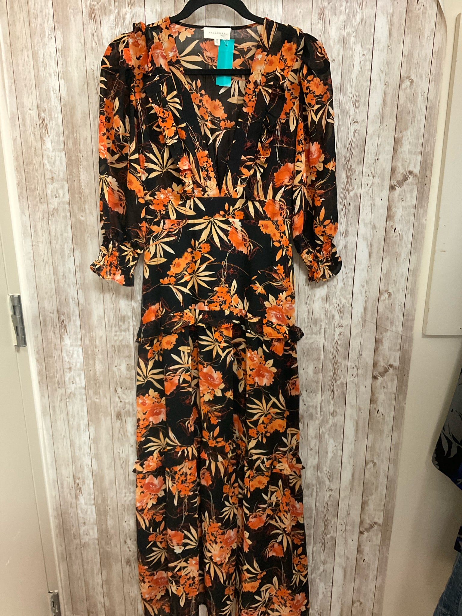 Size XS MELLODAY BLACK AND ORANGE PRINT Dress