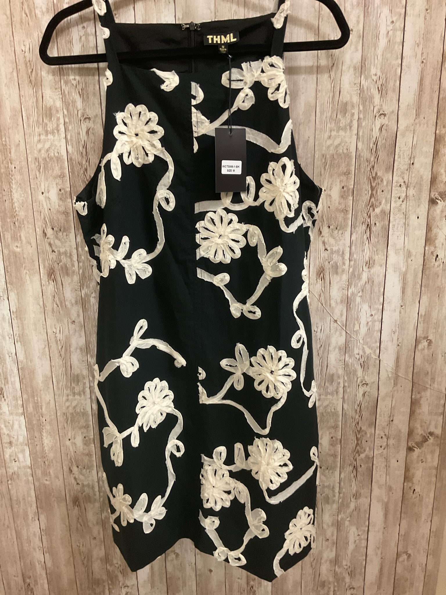 Size M THML BLACK AND BEIGE Dress