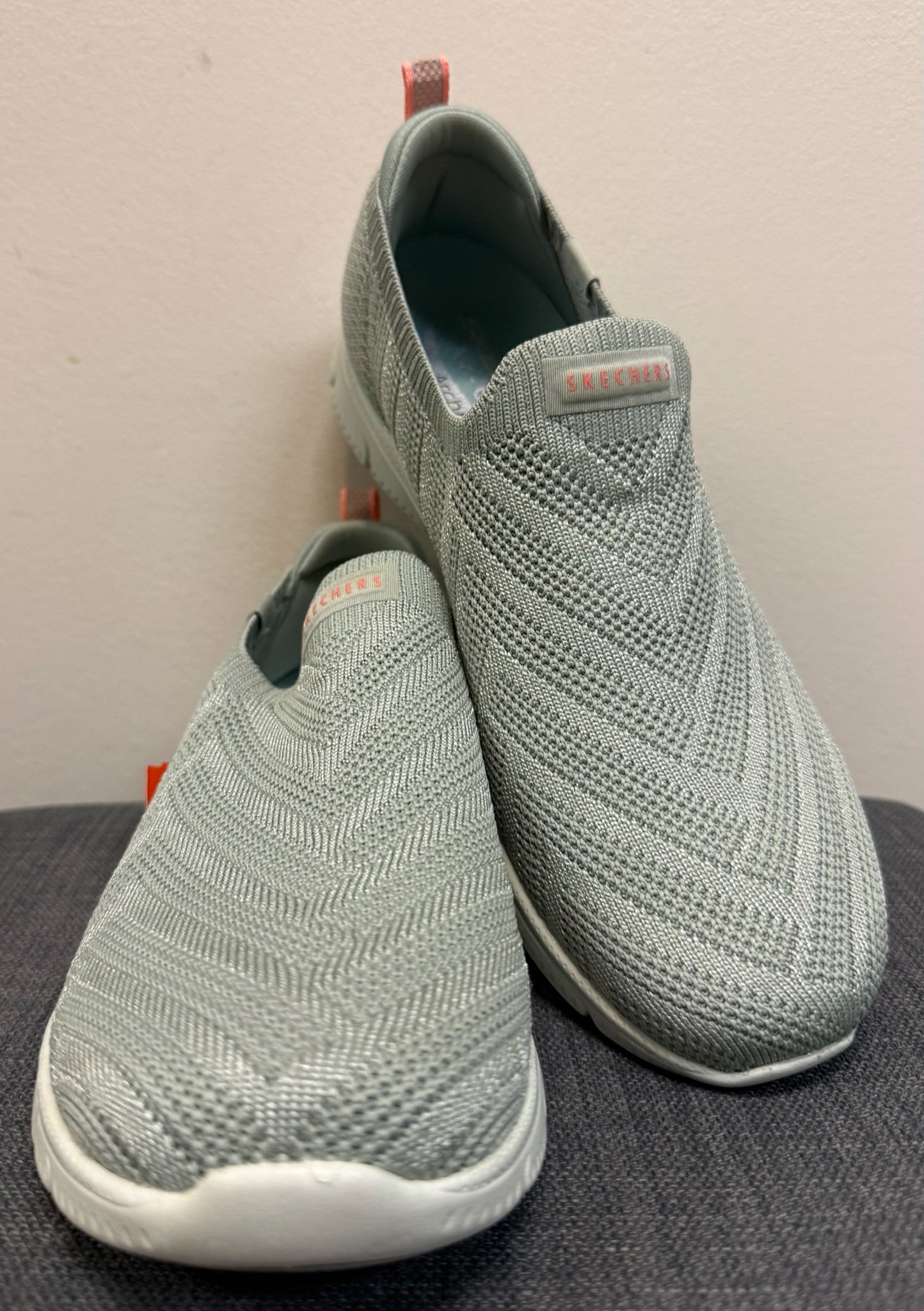 8.5 SKECHERS GREY SHOES