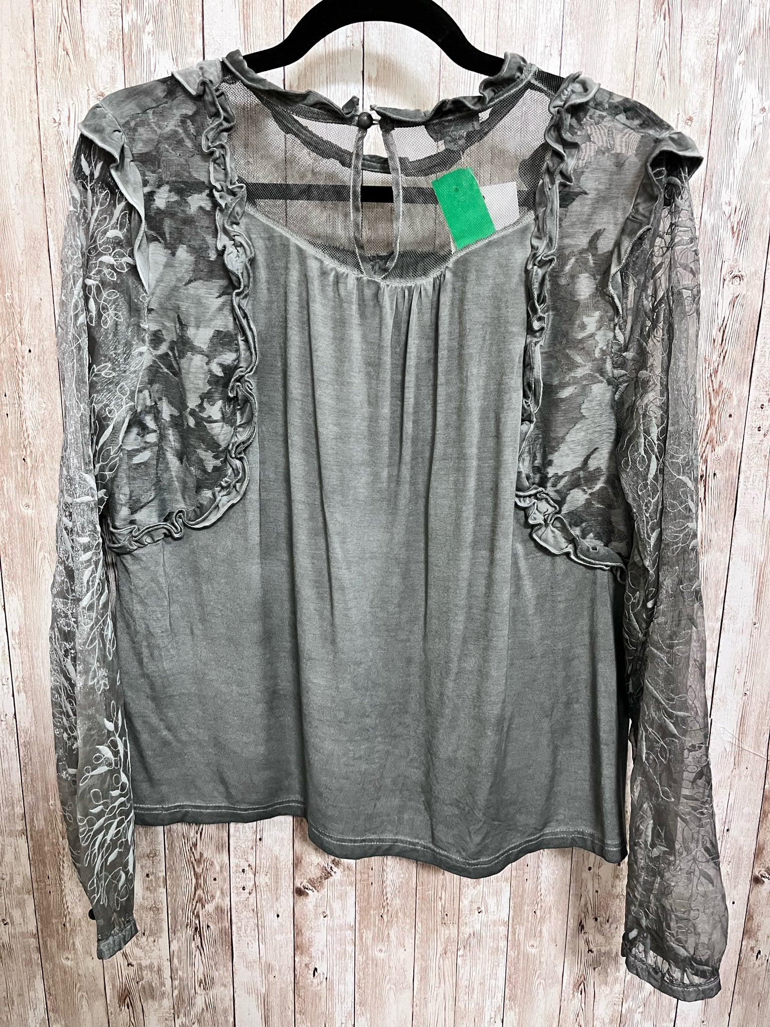 Size M TIFF'S GREY Top